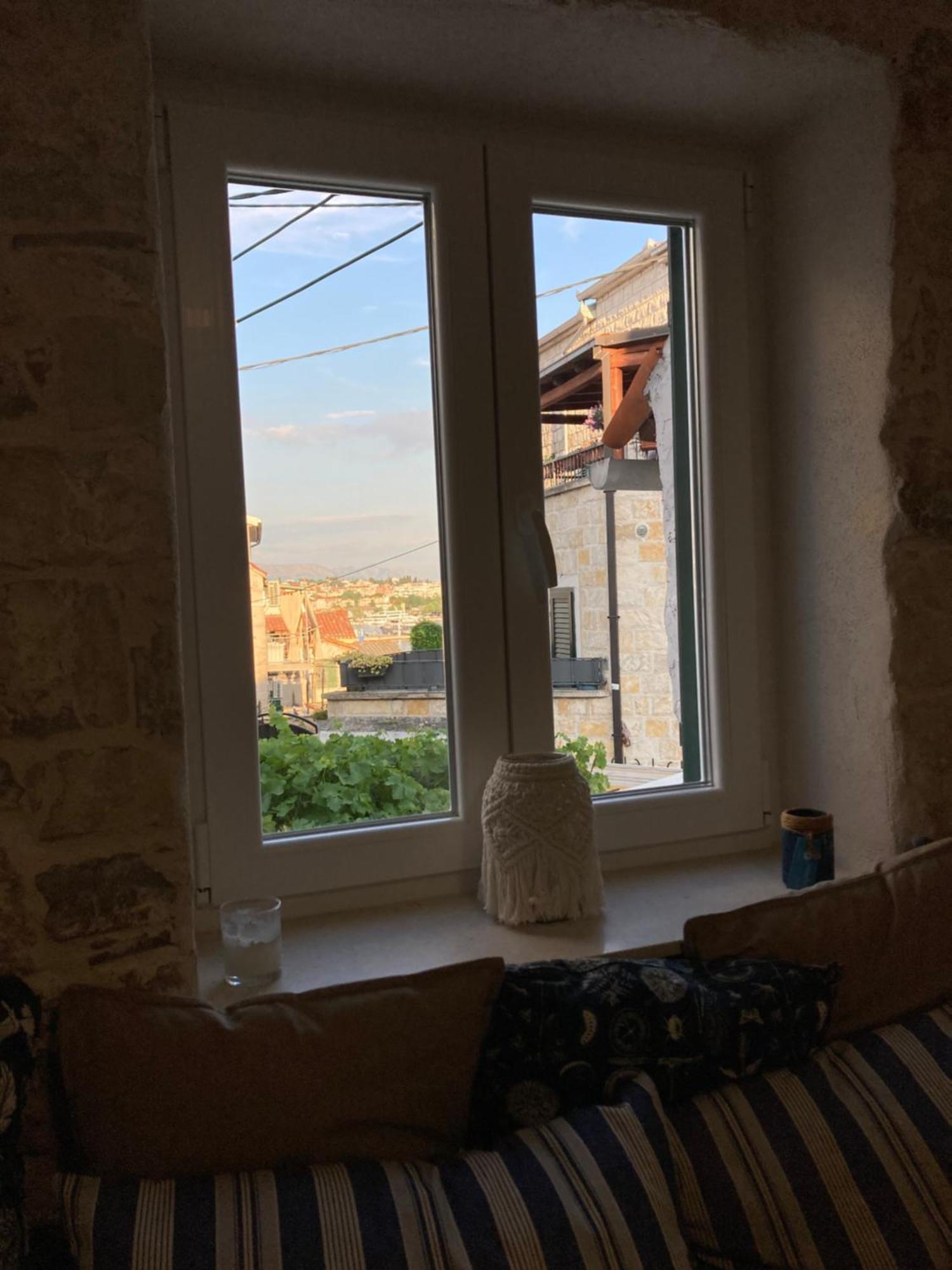 Little Palmina Hotell Split Exteriör bild