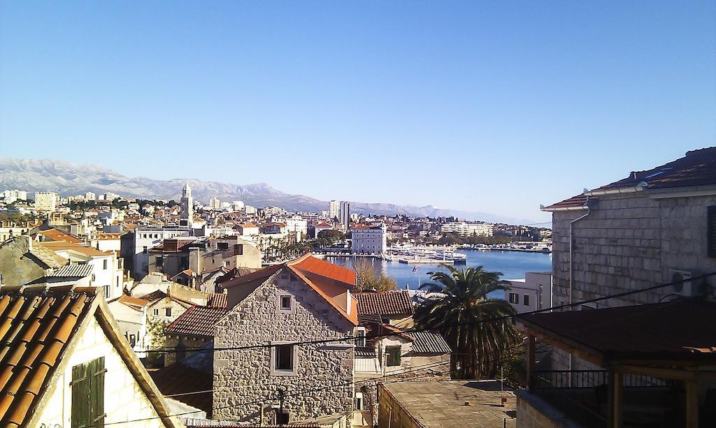 Little Palmina Hotell Split Exteriör bild